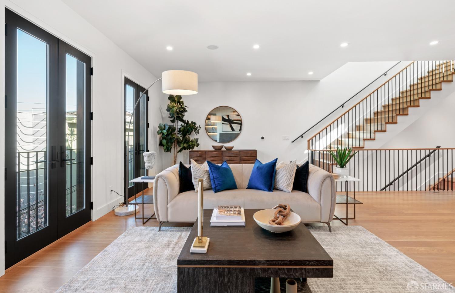 31 Aladdin Terrace