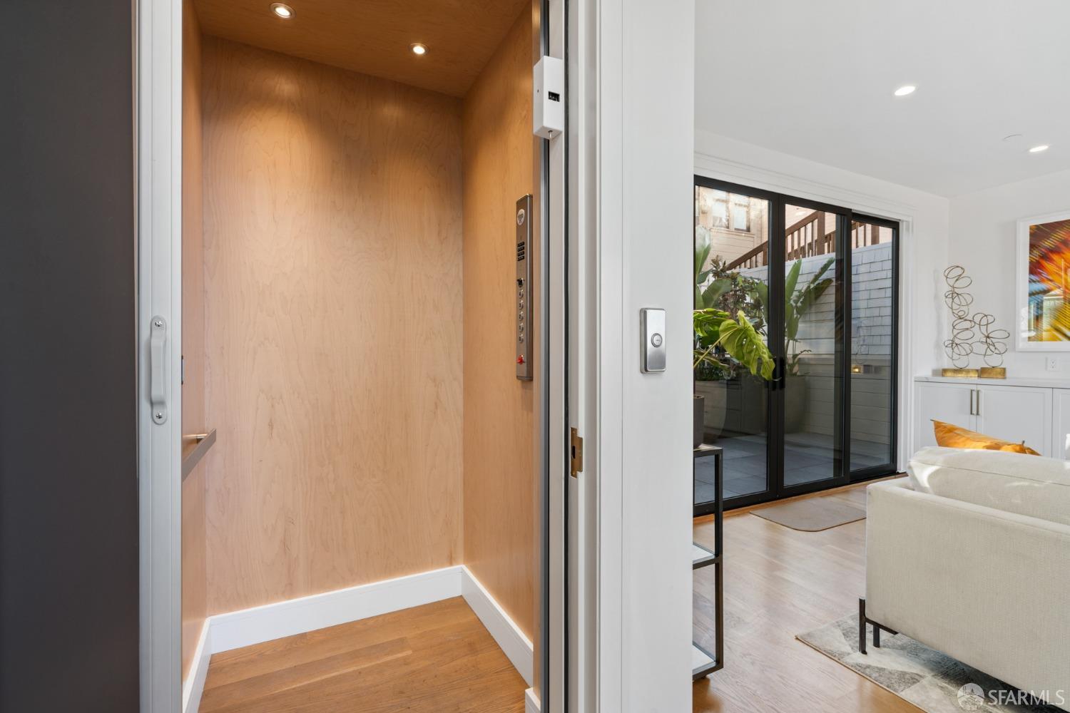 31 Aladdin Terrace