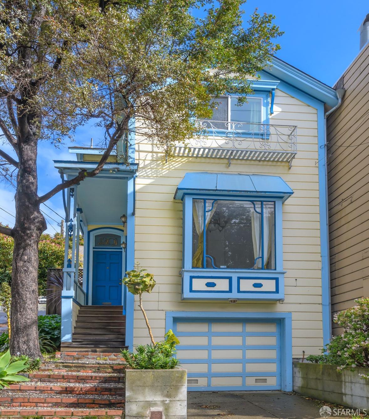 1301 Kansas Street