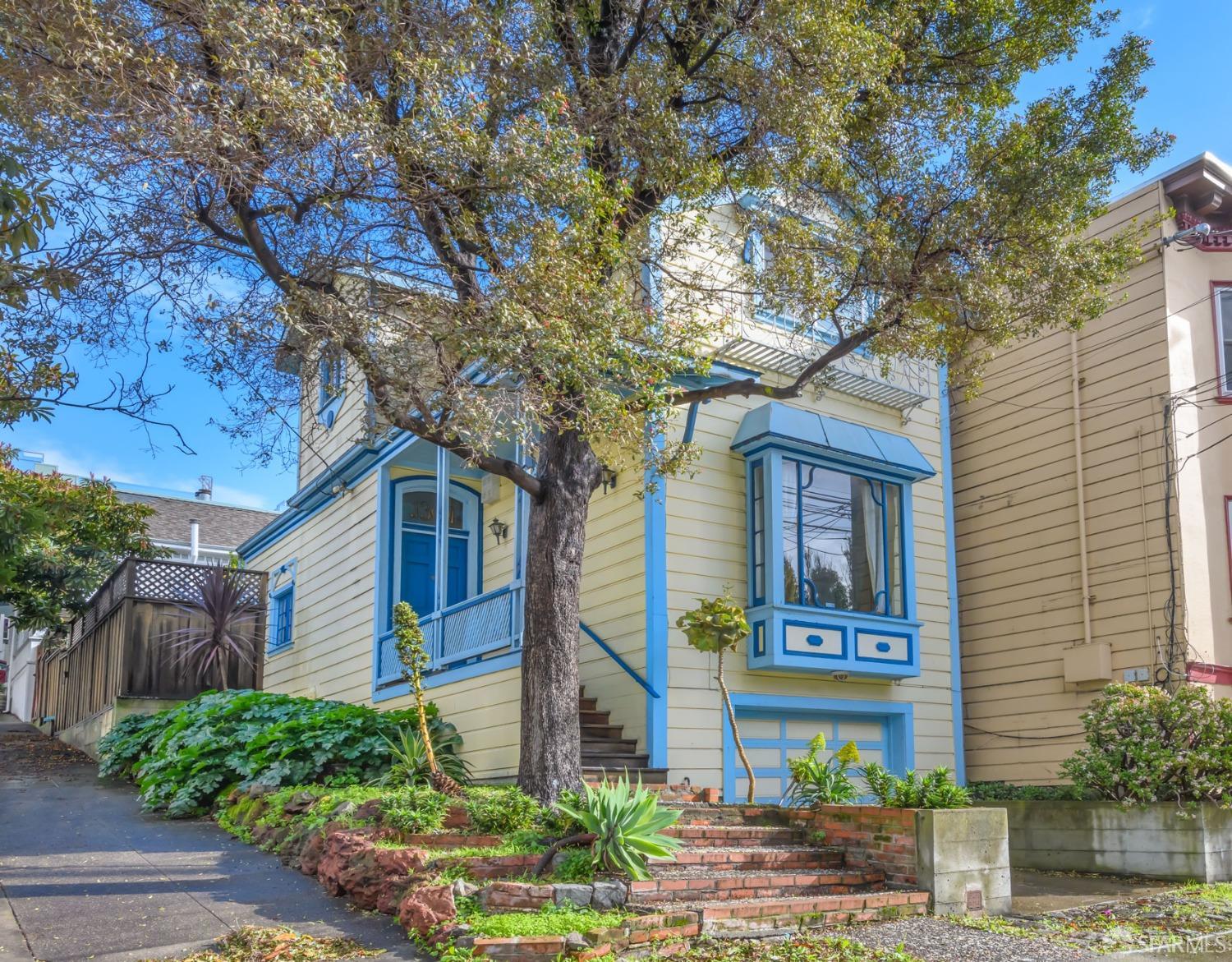 1301 Kansas Street