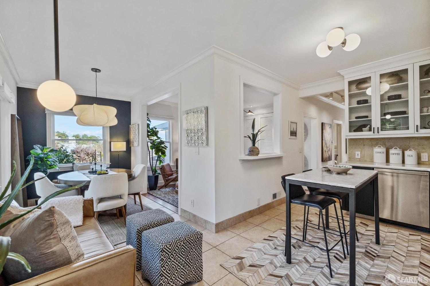 246 Caselli Avenue