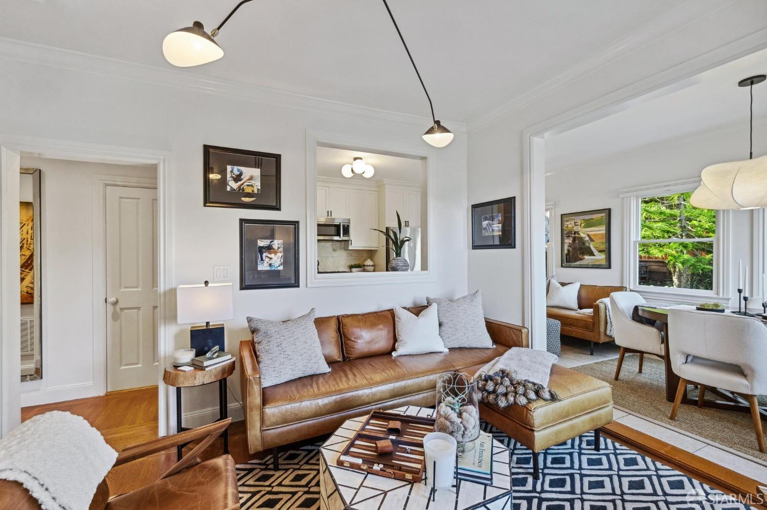 246 Caselli Avenue