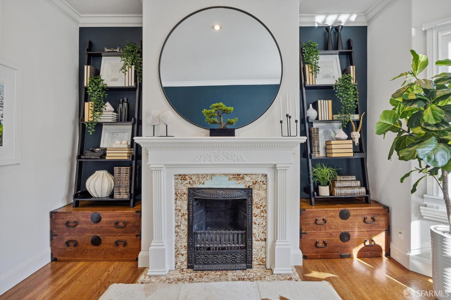 246 Caselli Avenue