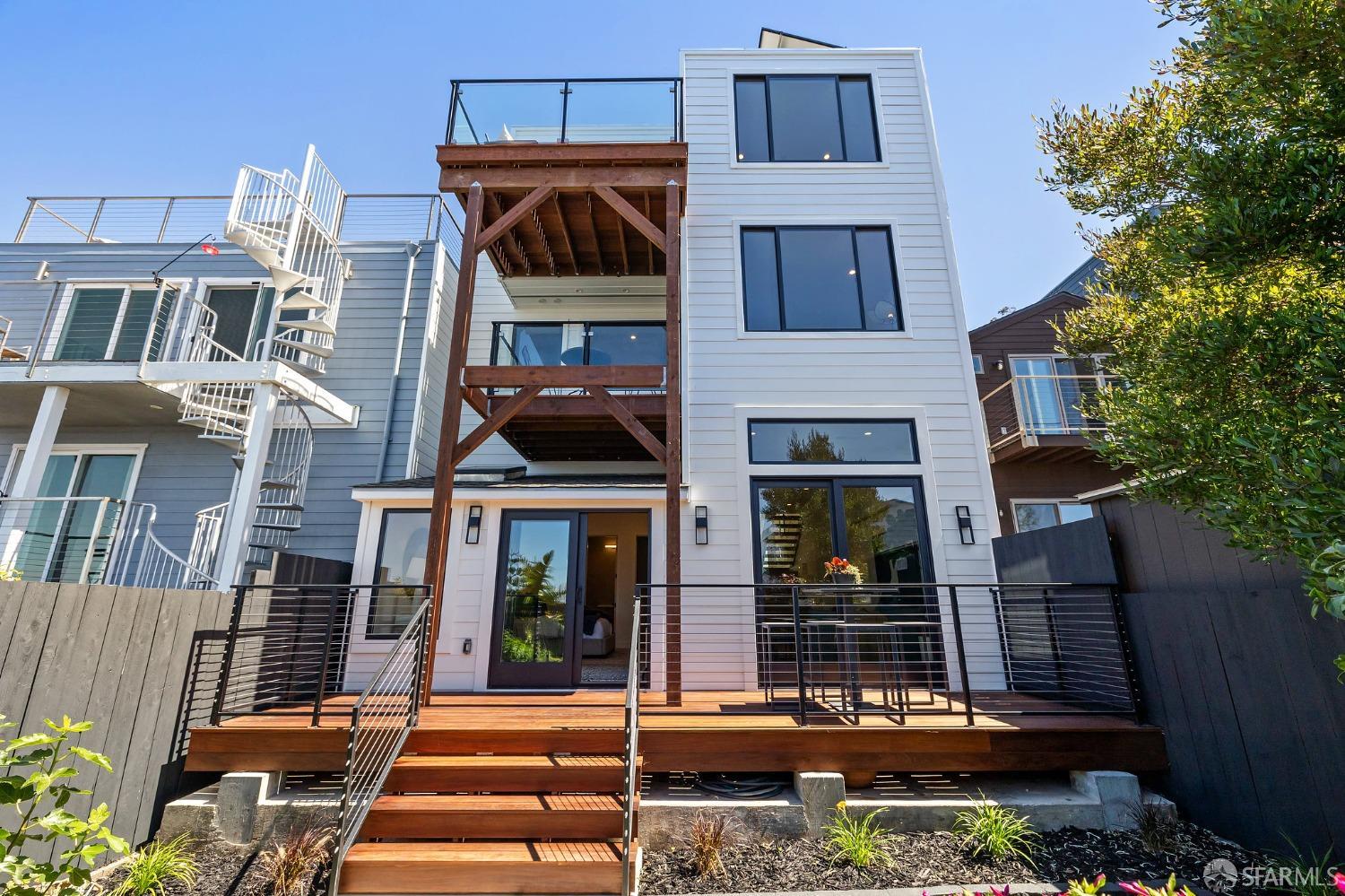 66 Elsie Street