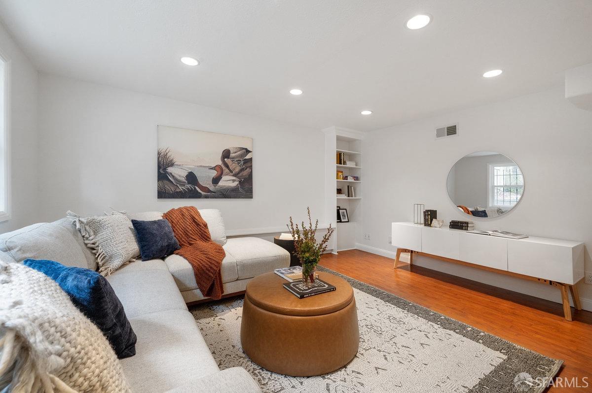 134 Stanyan Street