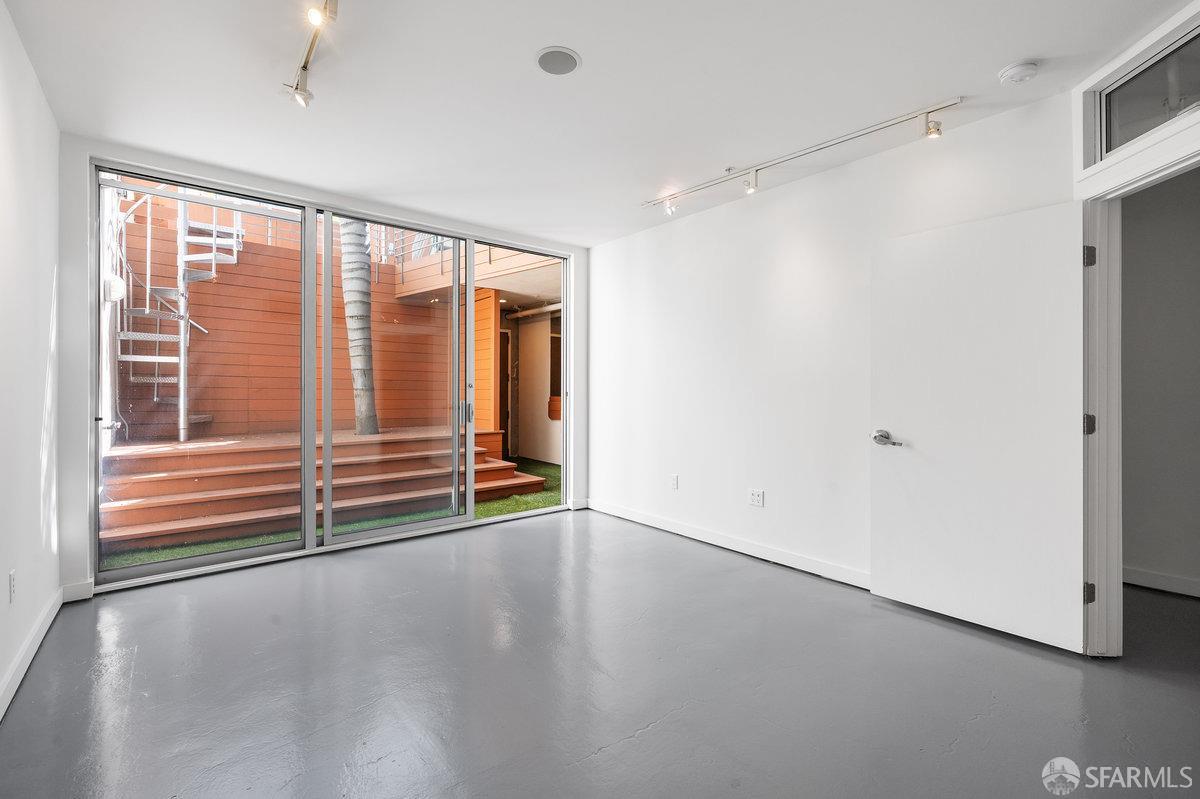 712 Bryant Street # 6