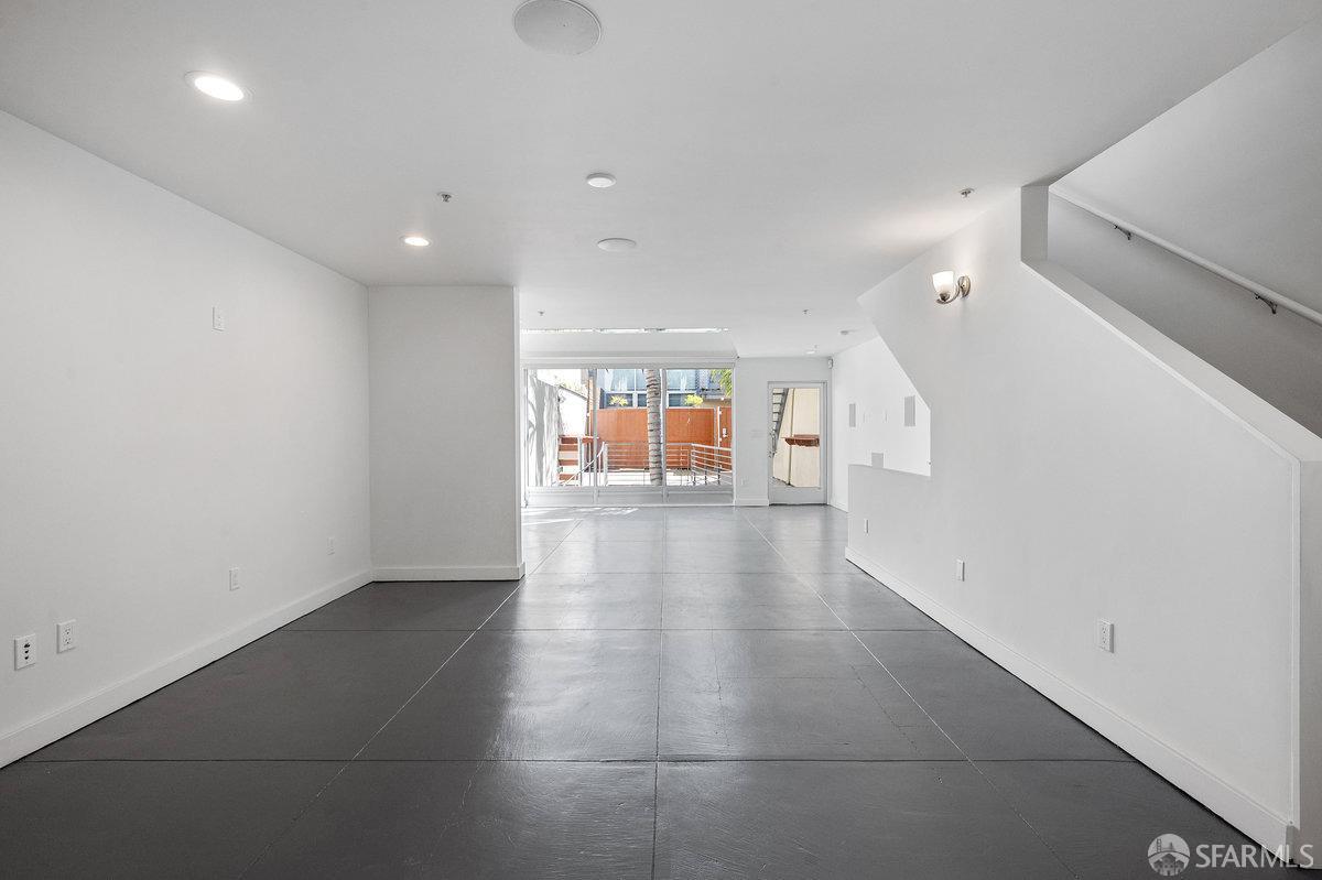 712 Bryant Street # 6
