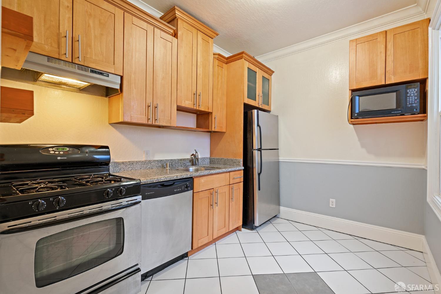 520 Natoma Street # 4