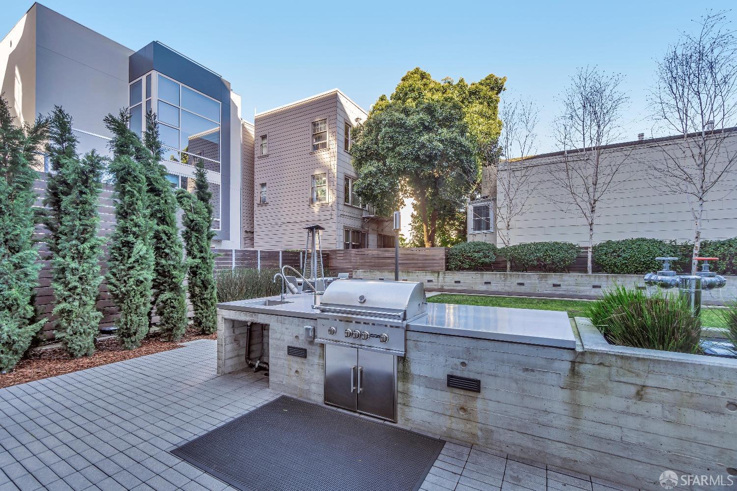 1788 Clay Street # 702