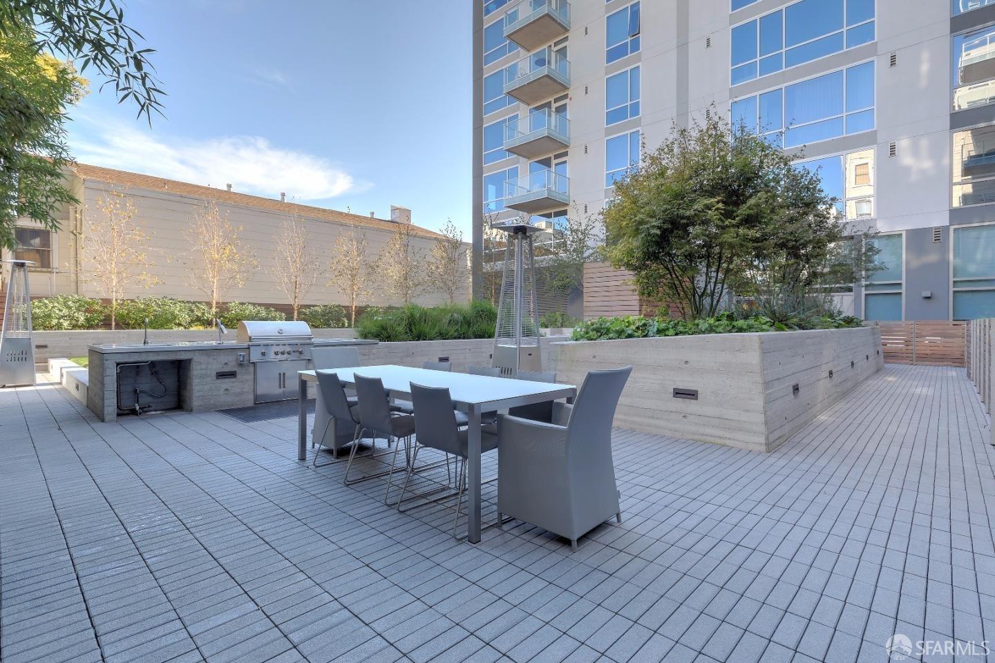 1788 Clay Street # 702