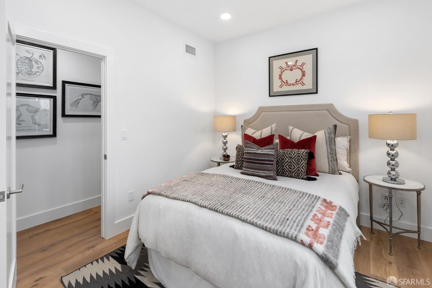 3301 Cesar Chavez Street # 3307A