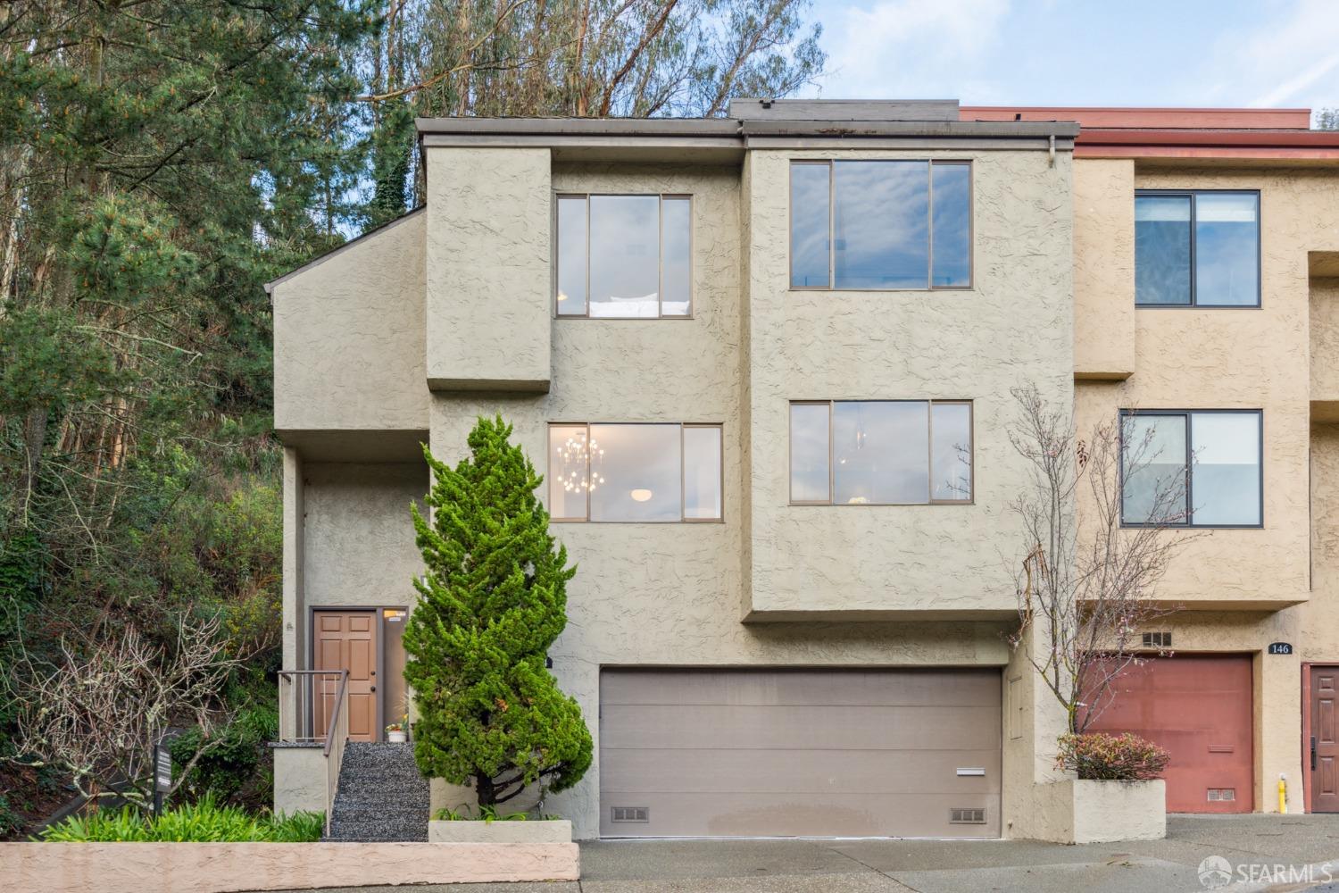 144 Galewood Circle