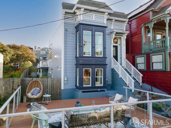 469 Clipper Street