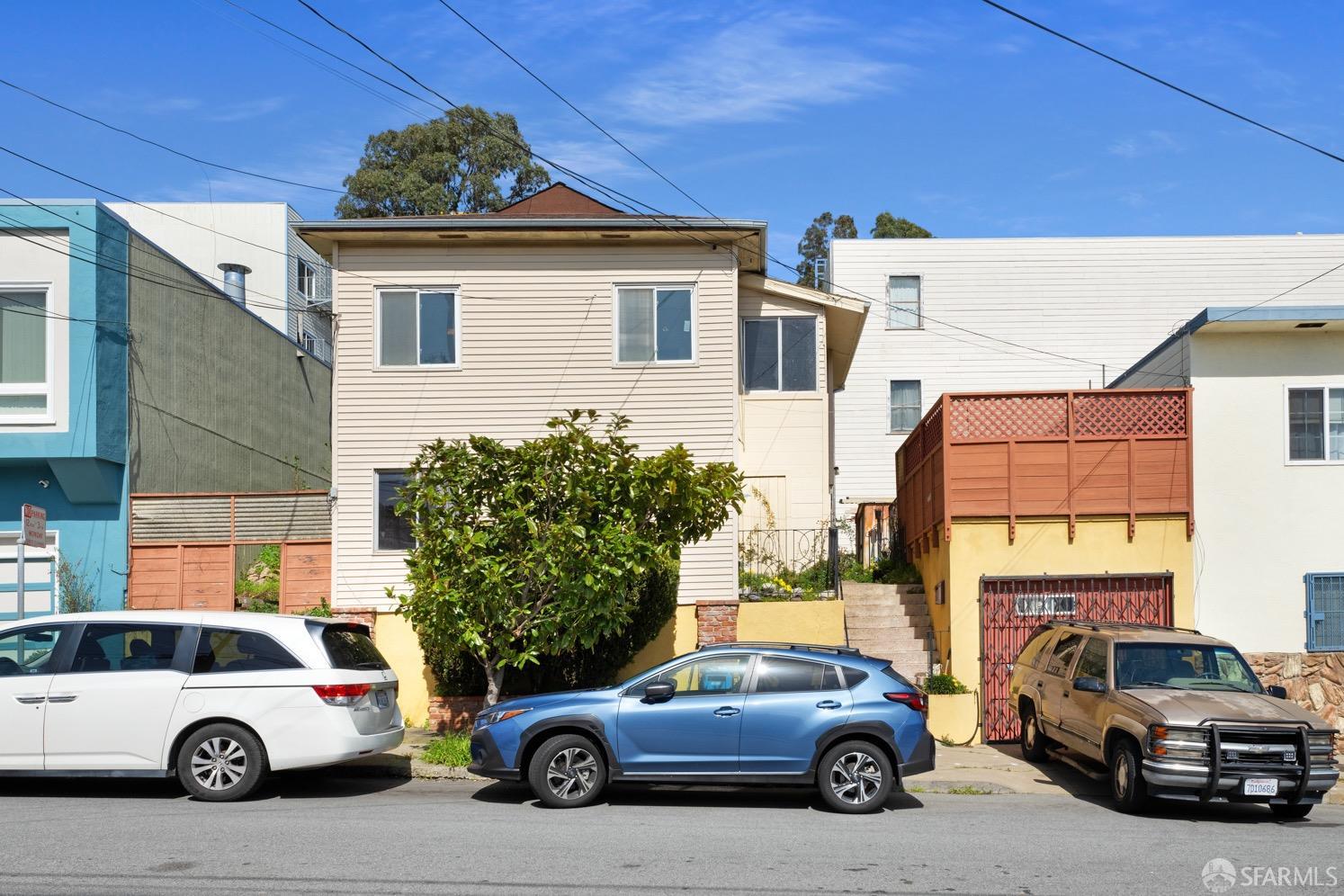608 Campbell Avenue