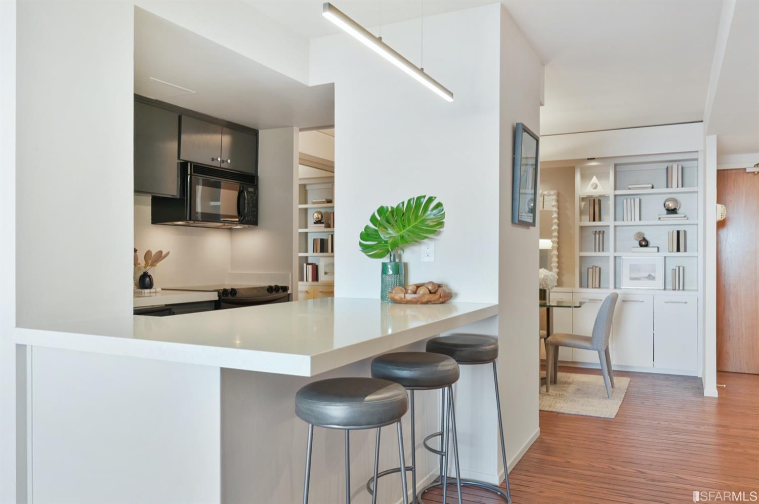 1177 California Street # 1712