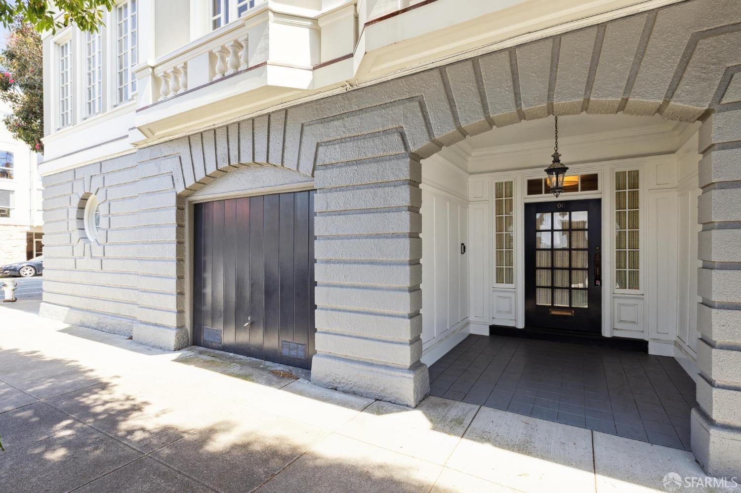106 8th Avenue