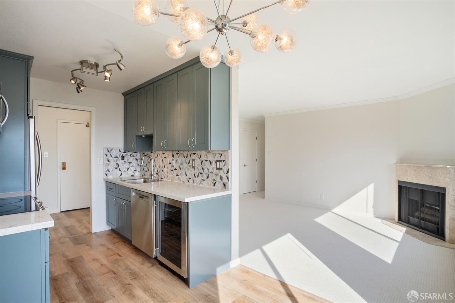 5177 Diamond Heights Boulevard # 214