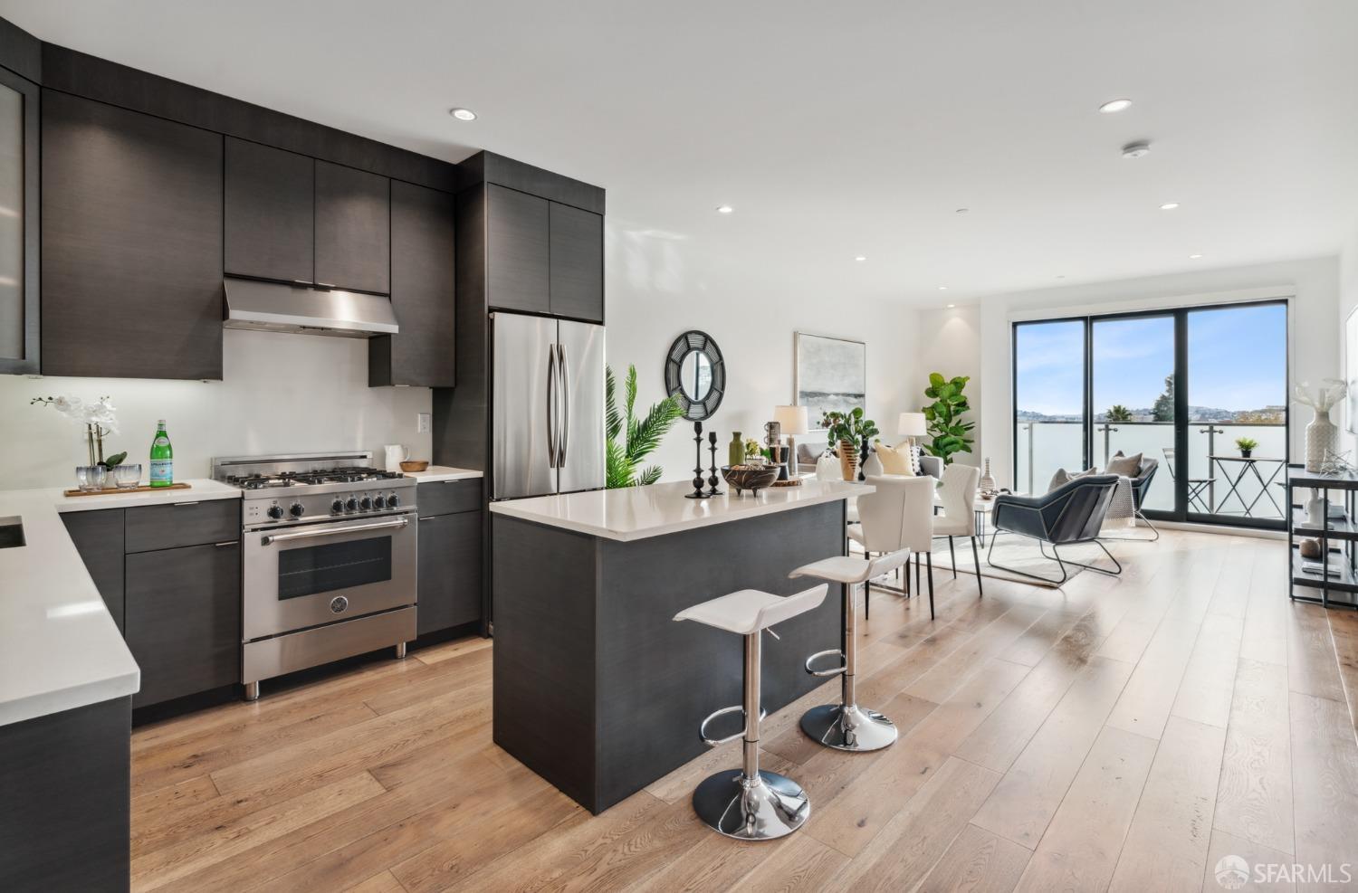 2200 Market Street # 404