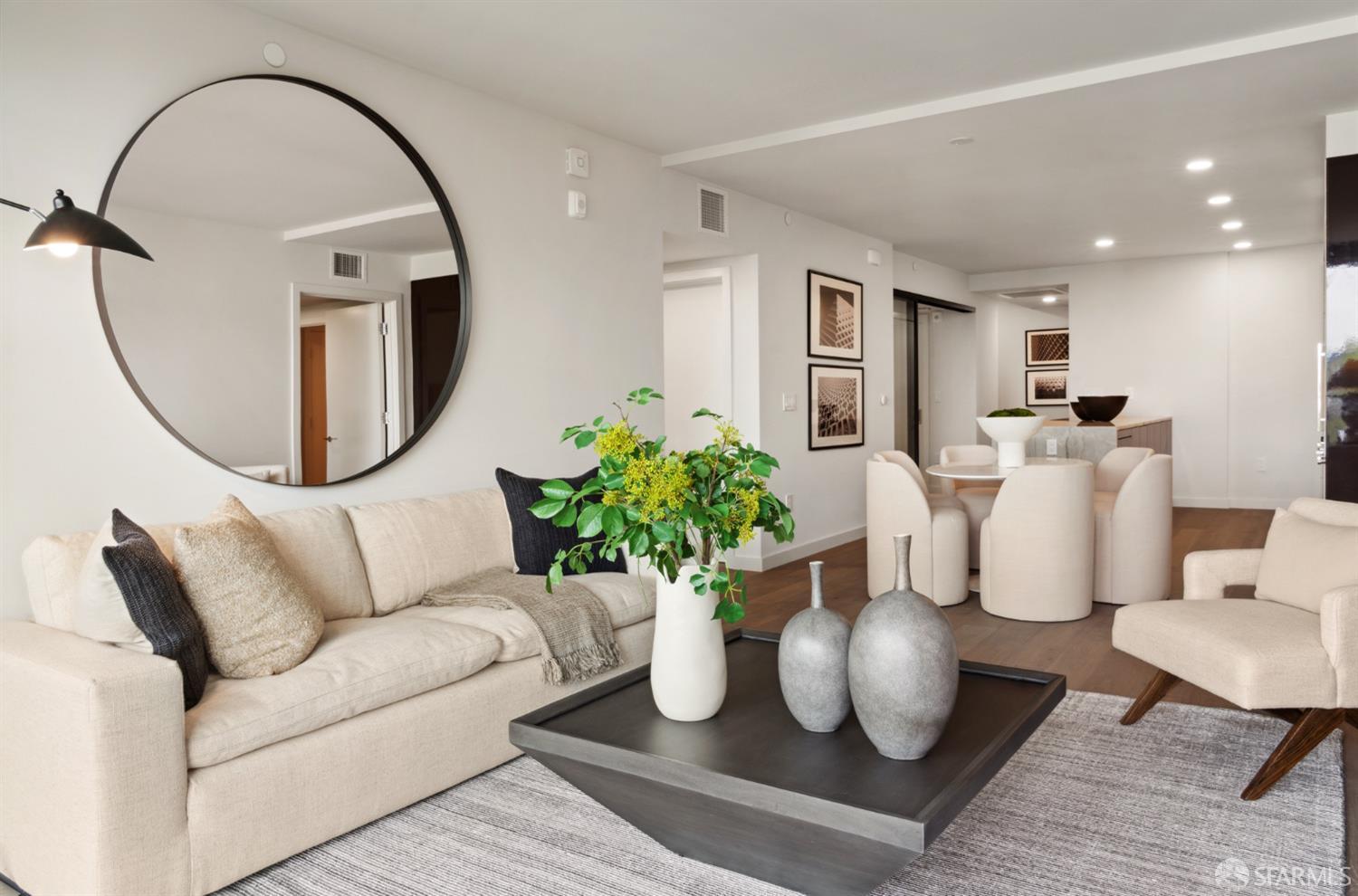 2525 Van Ness Avenue # 302
