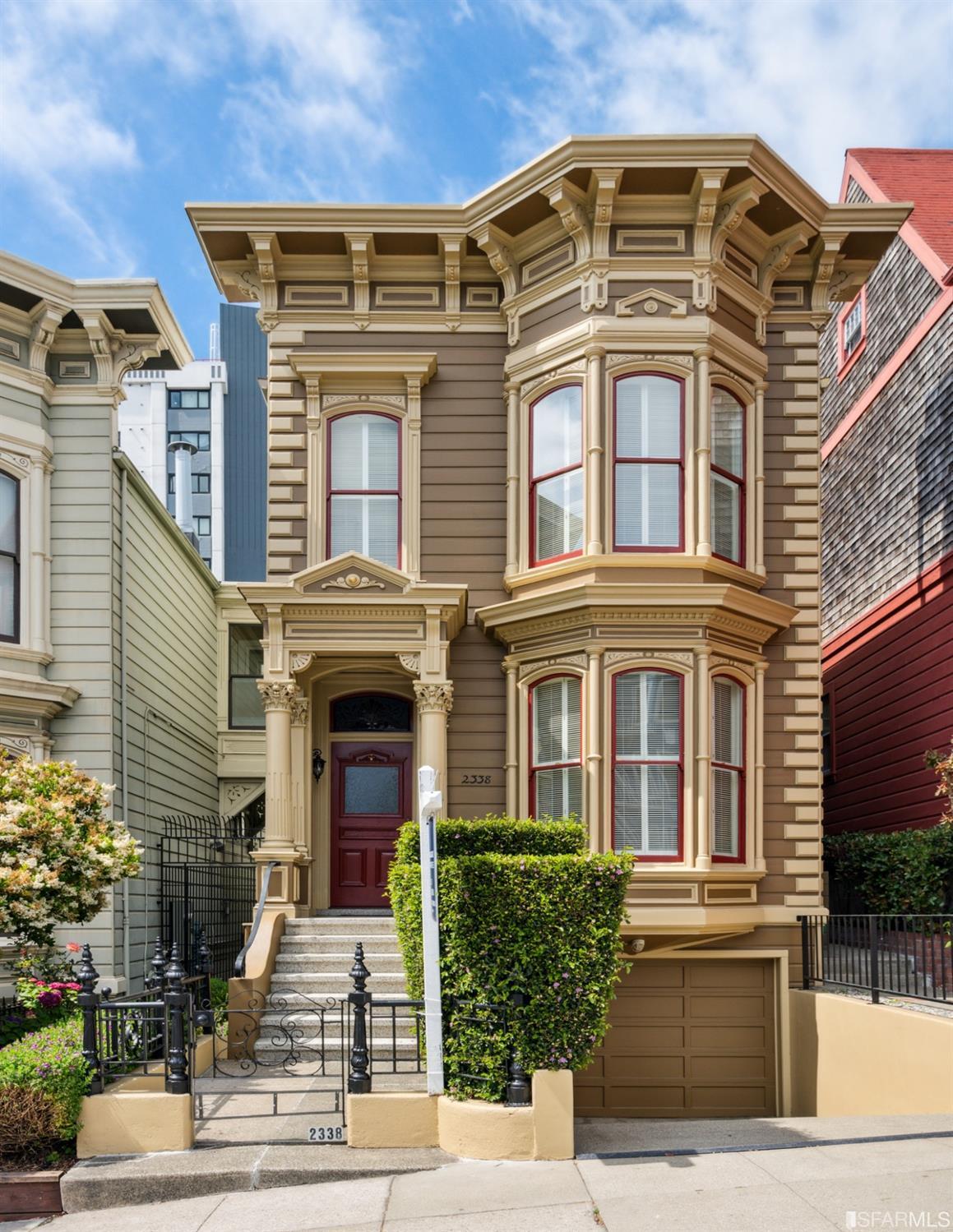 2338 California Street