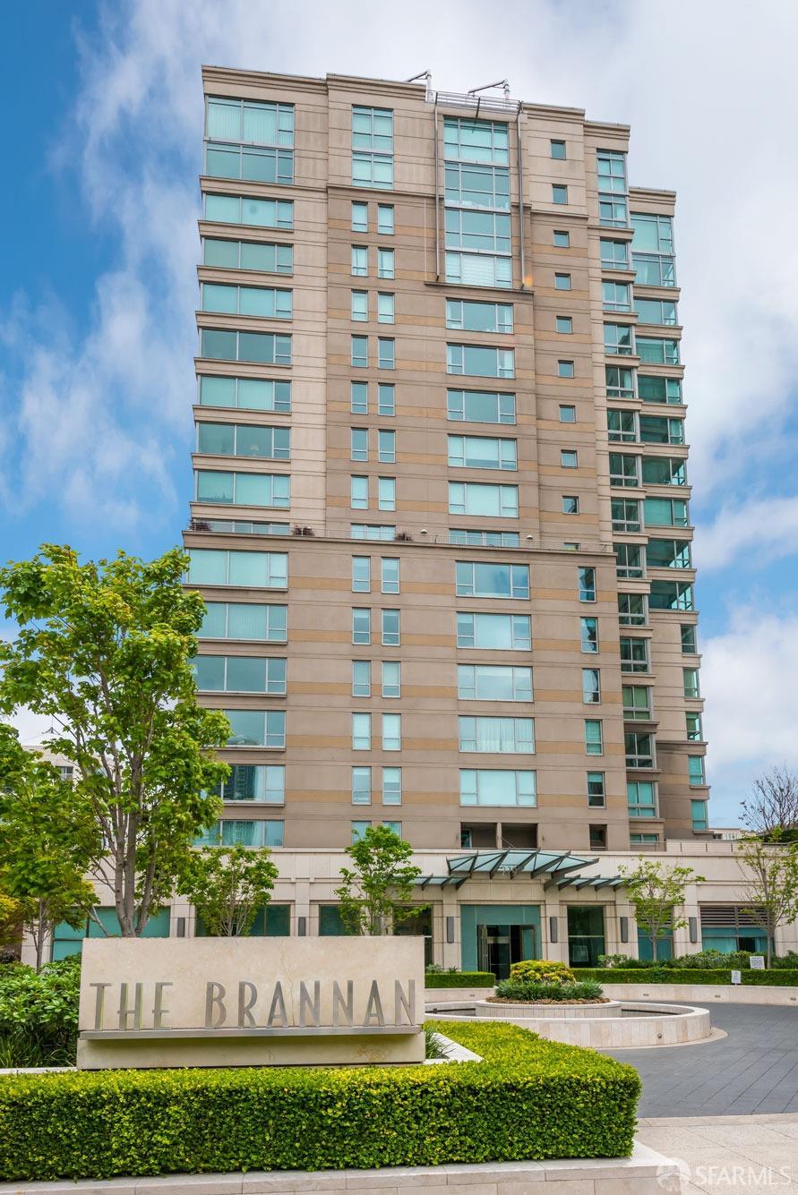 239 Brannan Street # 8G