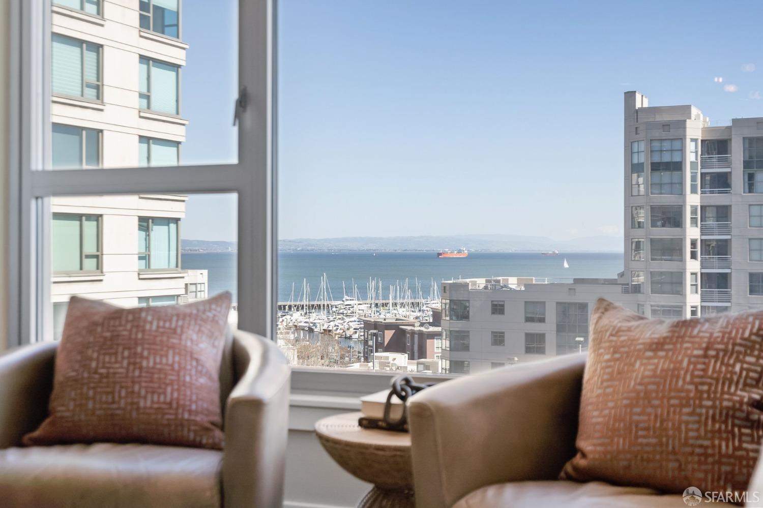 239 Brannan Street # 8G