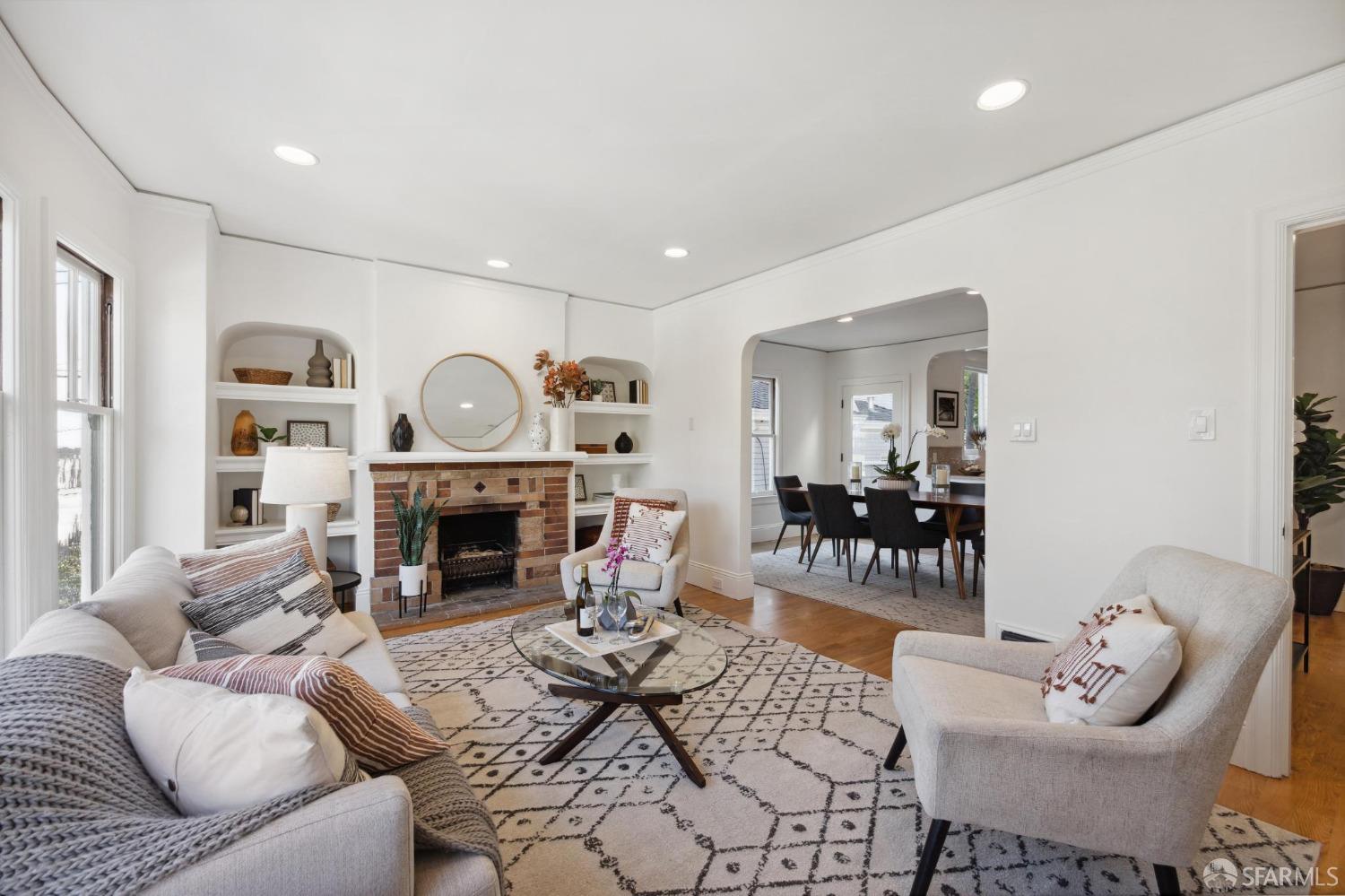 25 Caselli Avenue