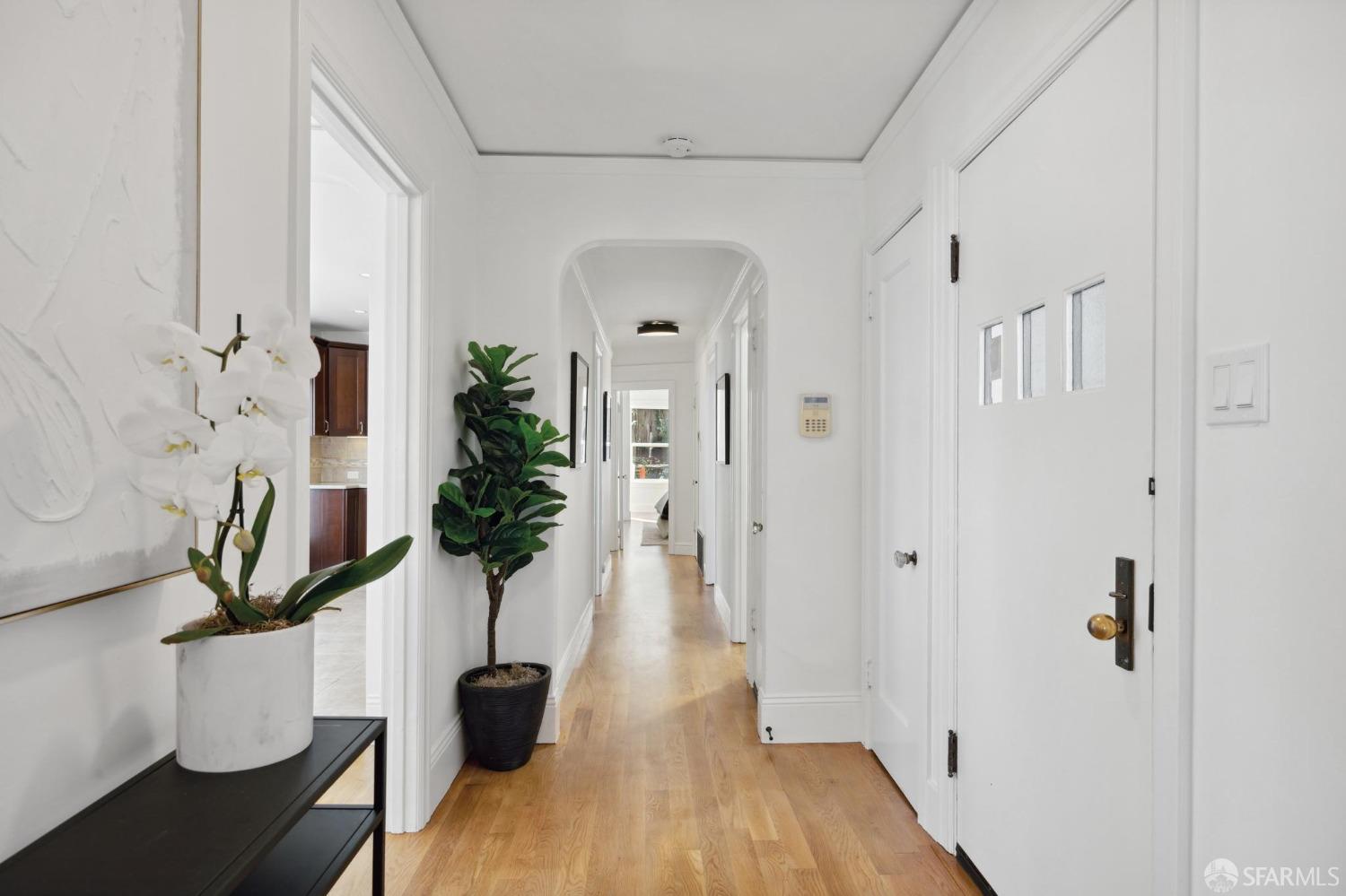 25 Caselli Avenue