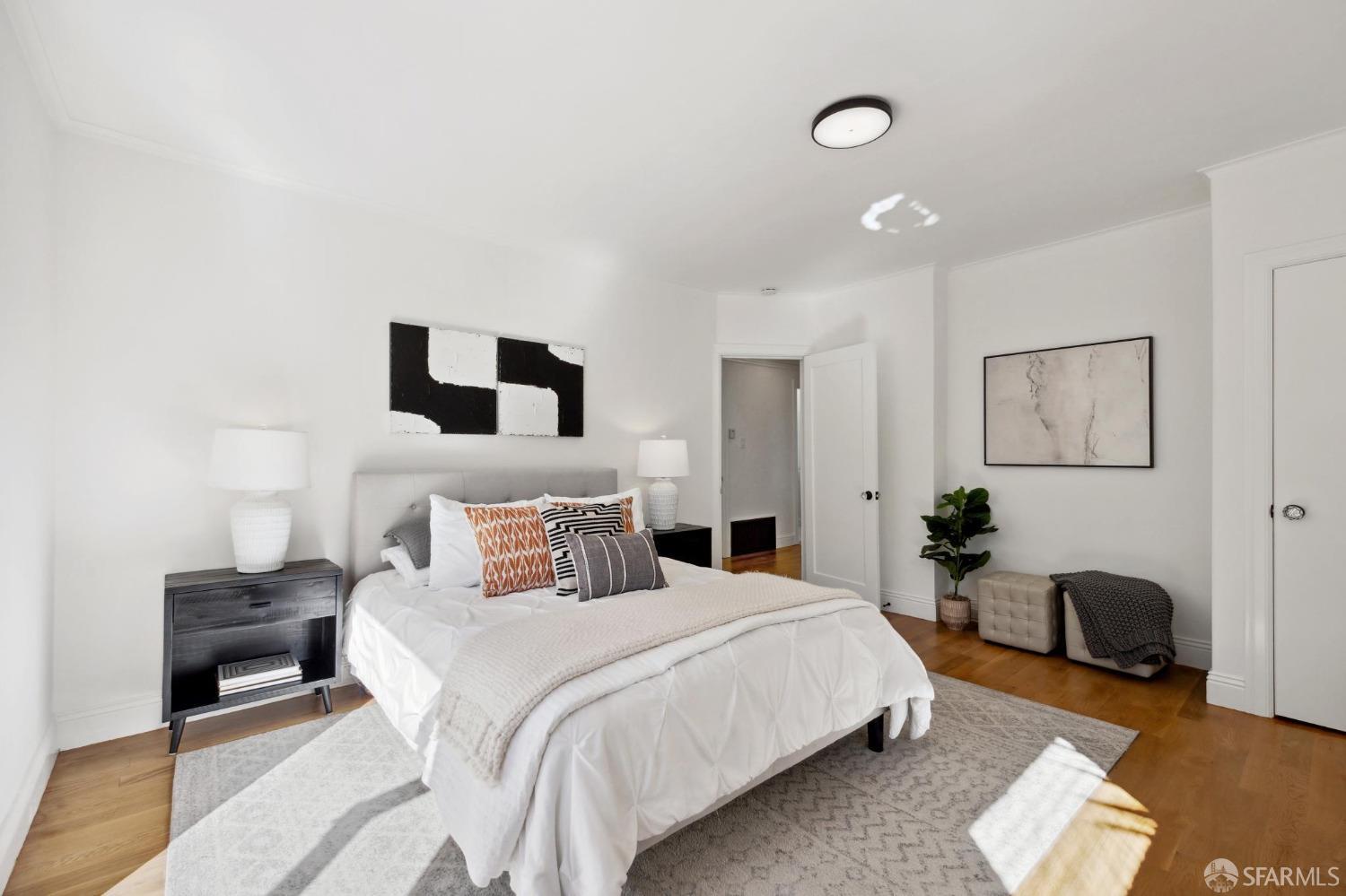 25 Caselli Avenue