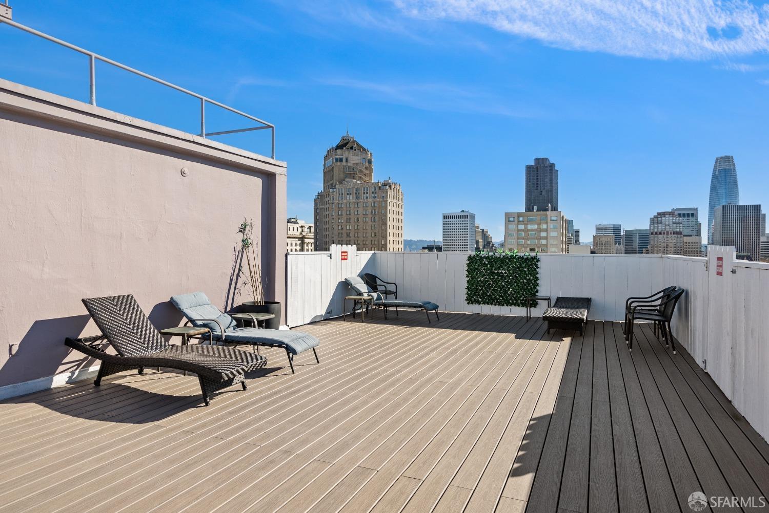 1001 Pine Street # 1101