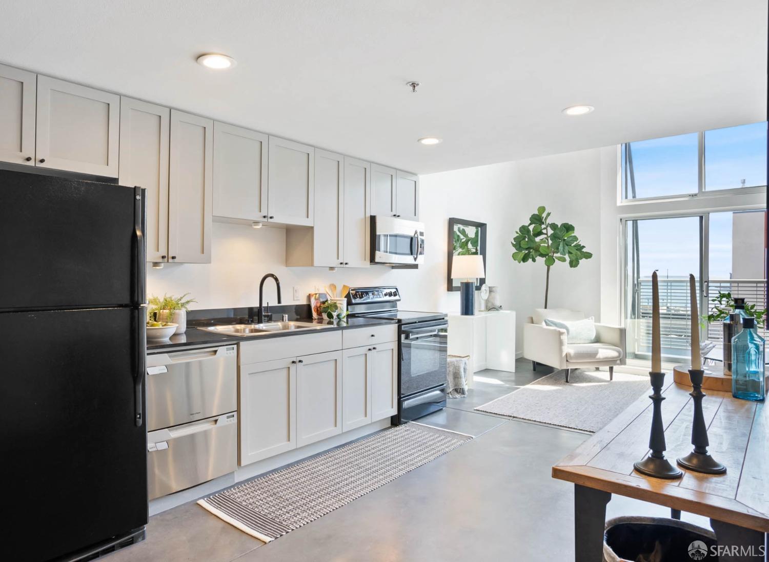 2002 3rd Street # 211