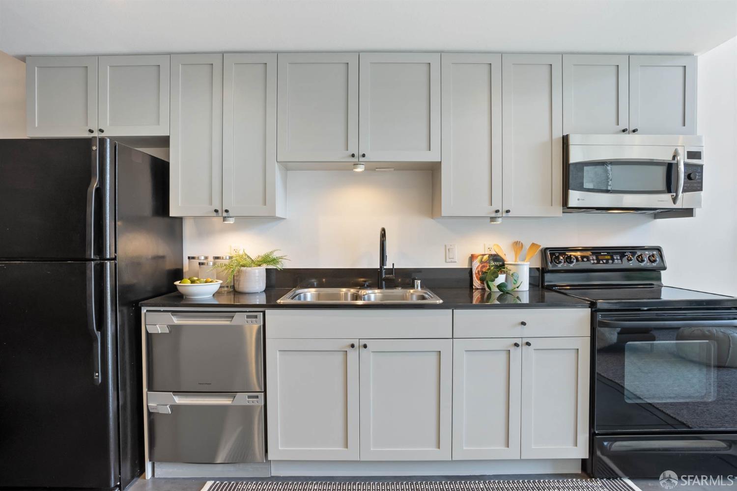 2002 3rd Street # 211