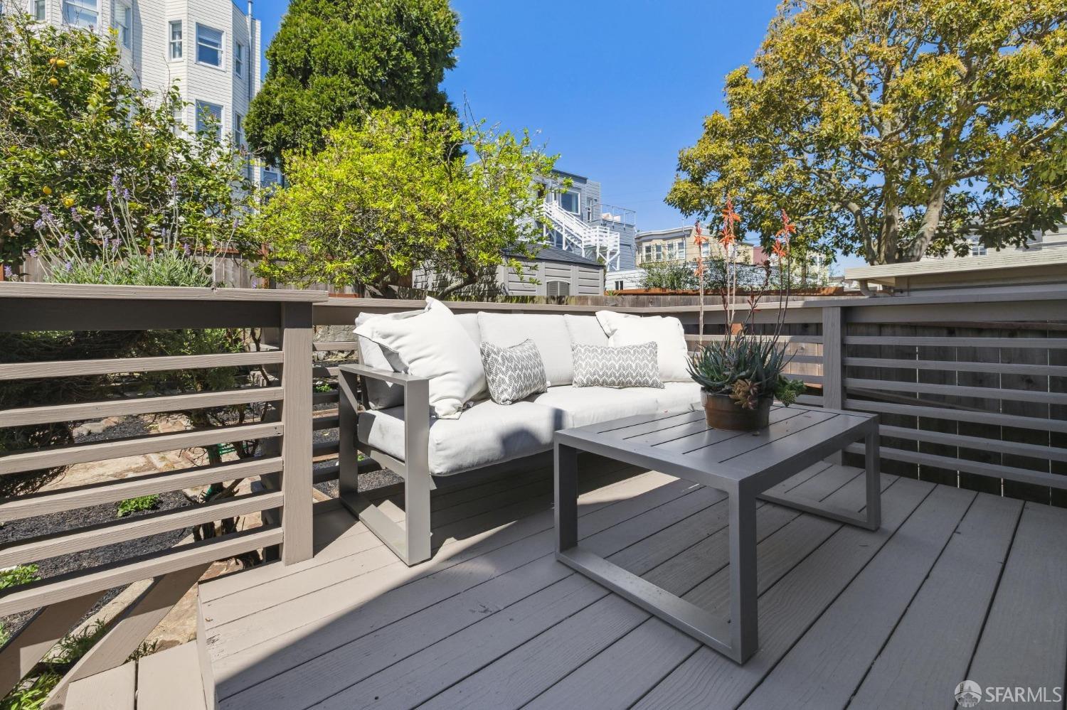 318 Arlington Street