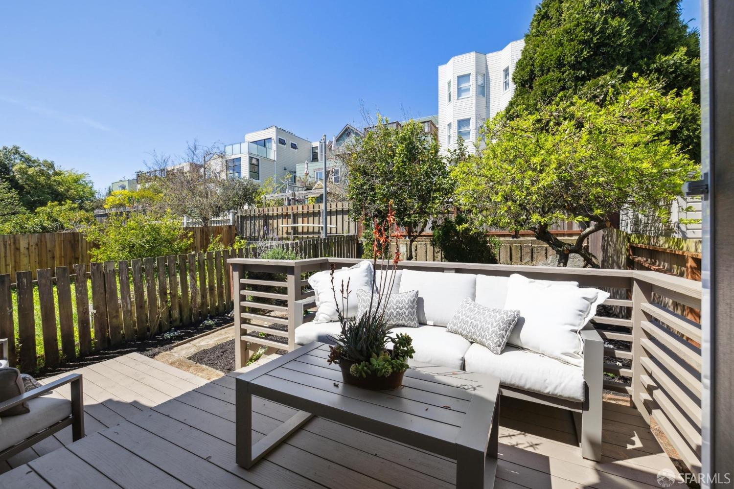318 Arlington Street