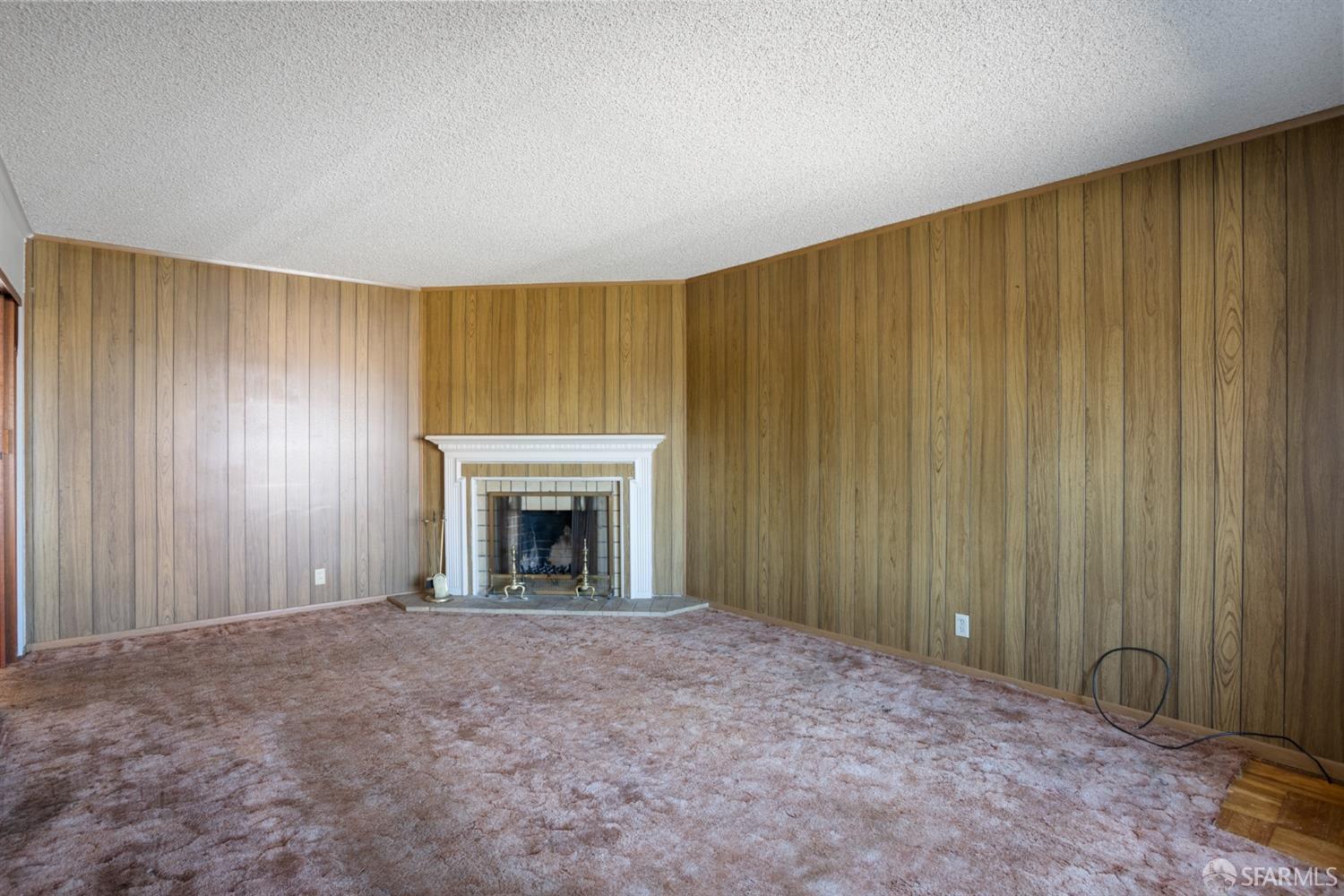 900 Avalon Avenue