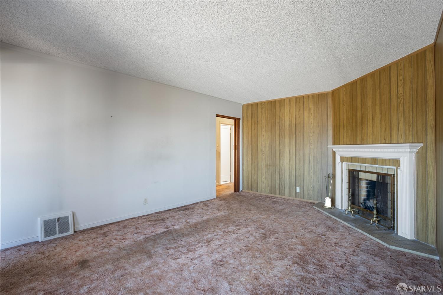 900 Avalon Avenue
