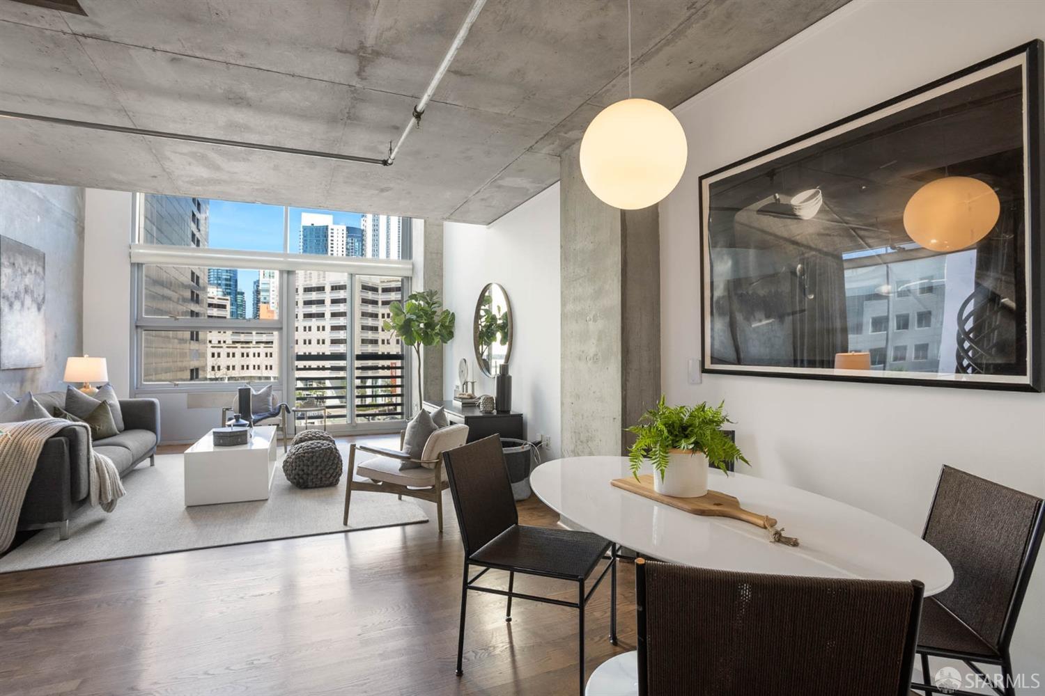 77 Dow Place # 500