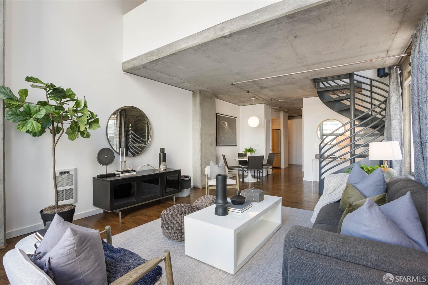 77 Dow Place # 500