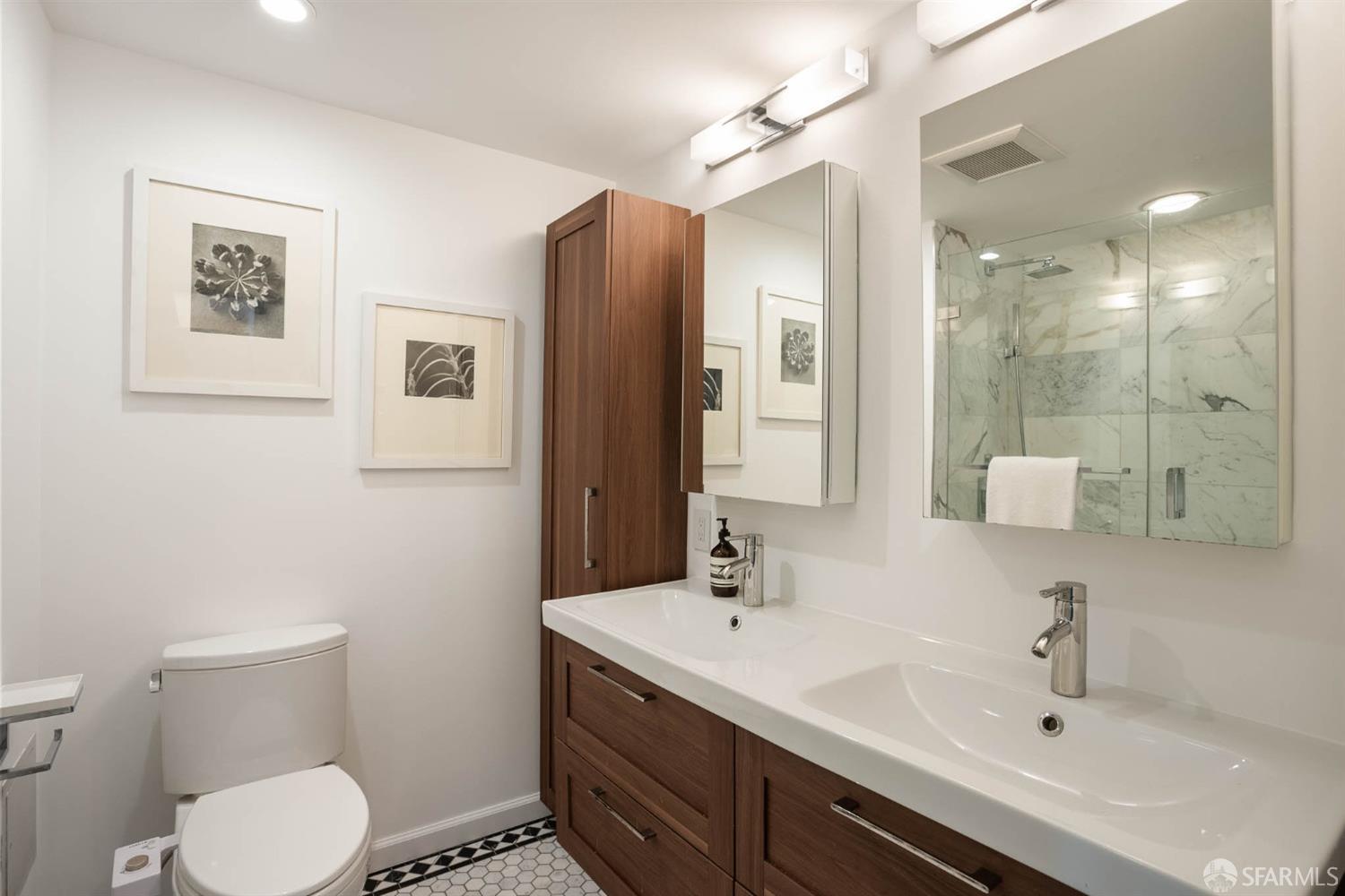 77 Dow Place # 500