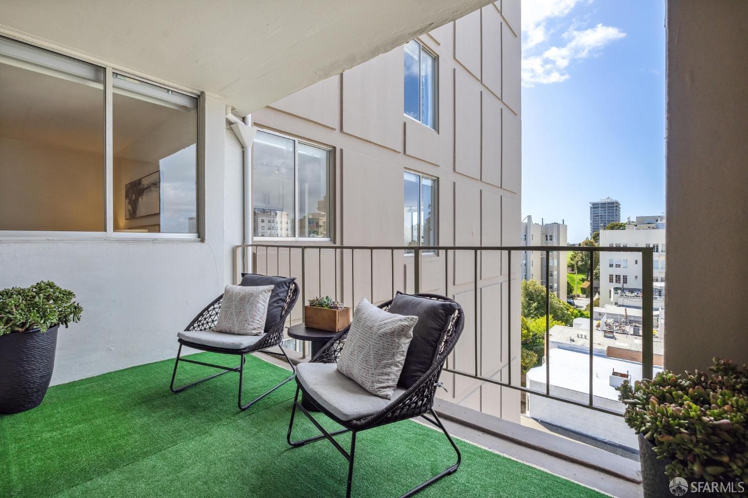 1835 Franklin Street # 1103