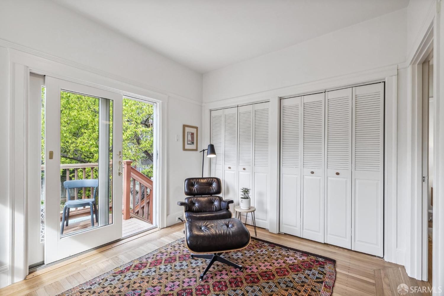 3870 Cesar Chavez Street