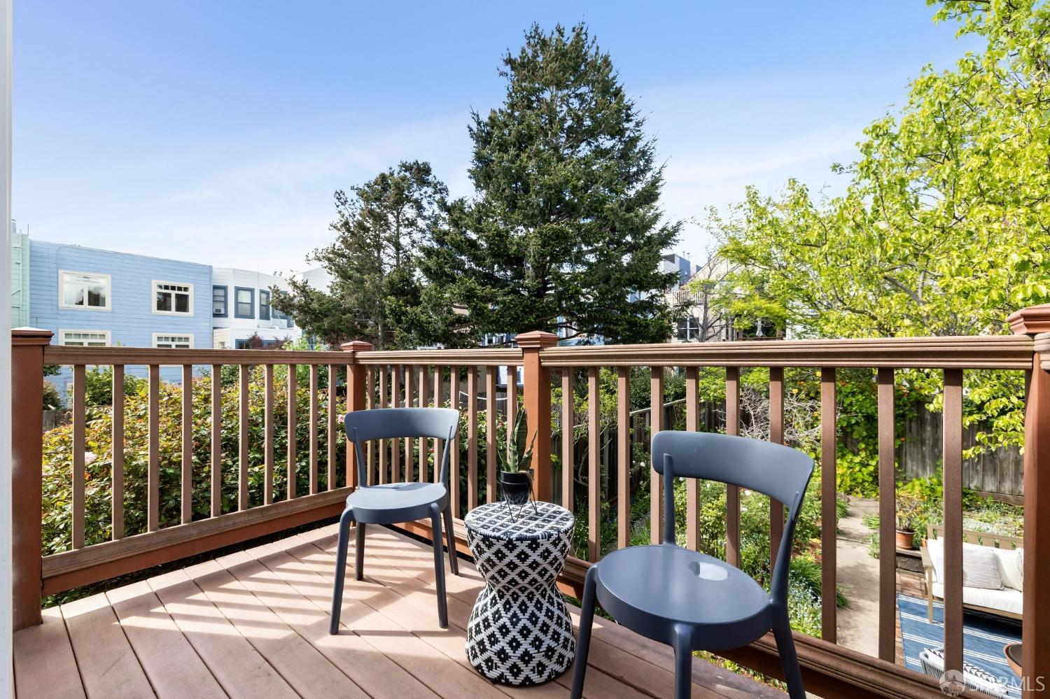 3870 Cesar Chavez Street