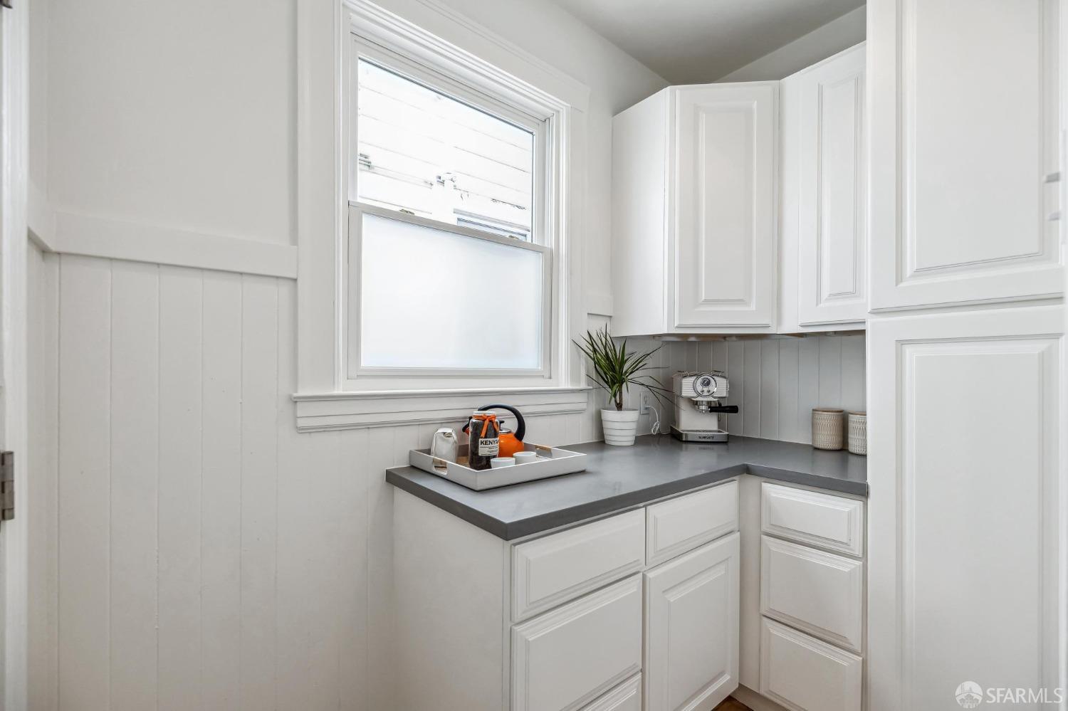 3870 Cesar Chavez Street