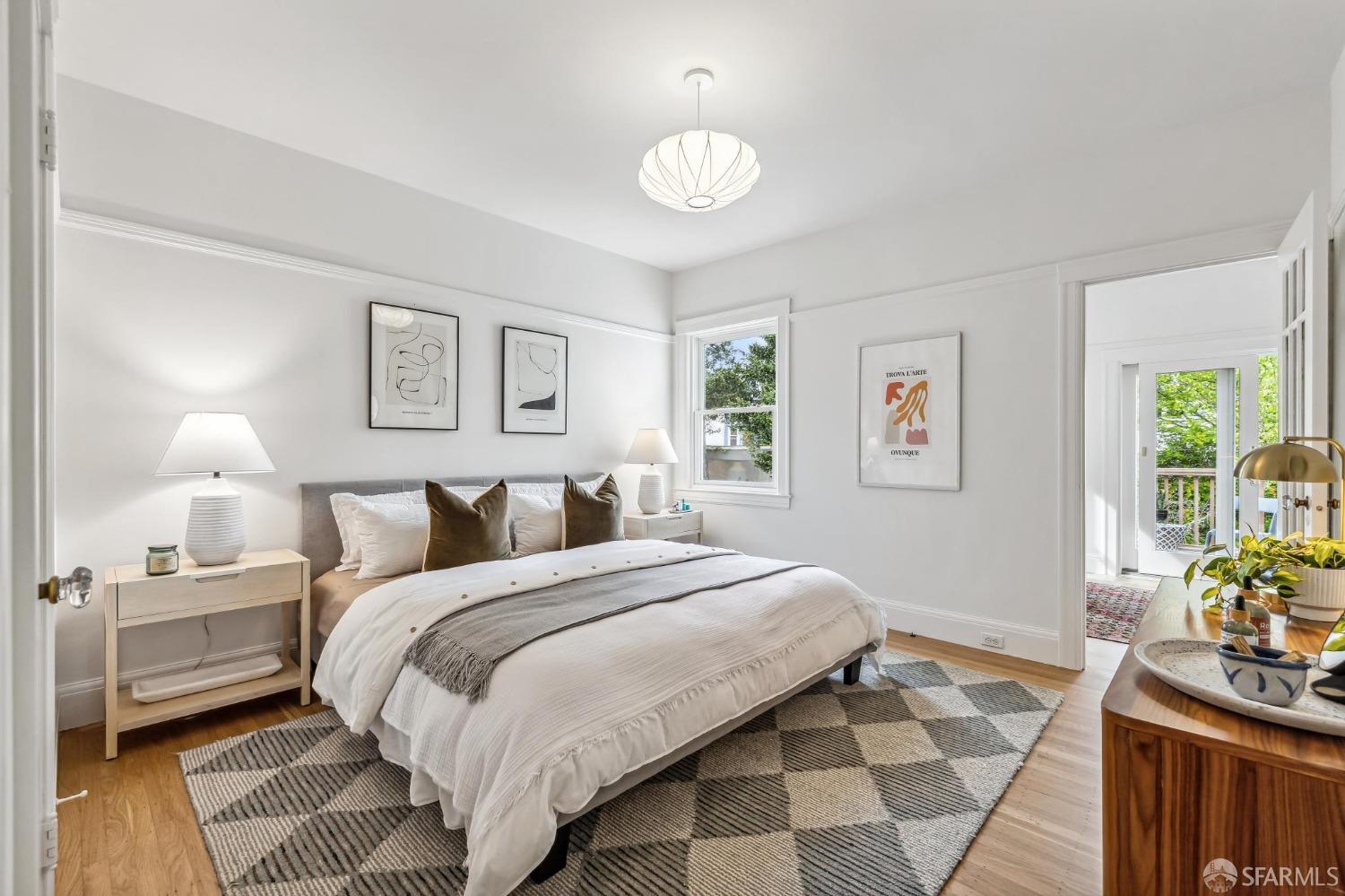 3870 Cesar Chavez Street