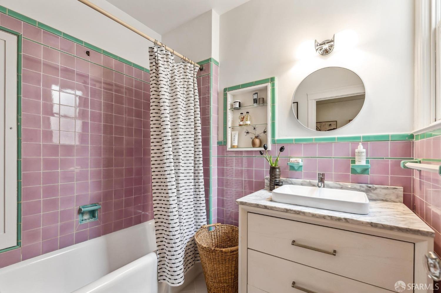 3870 Cesar Chavez Street