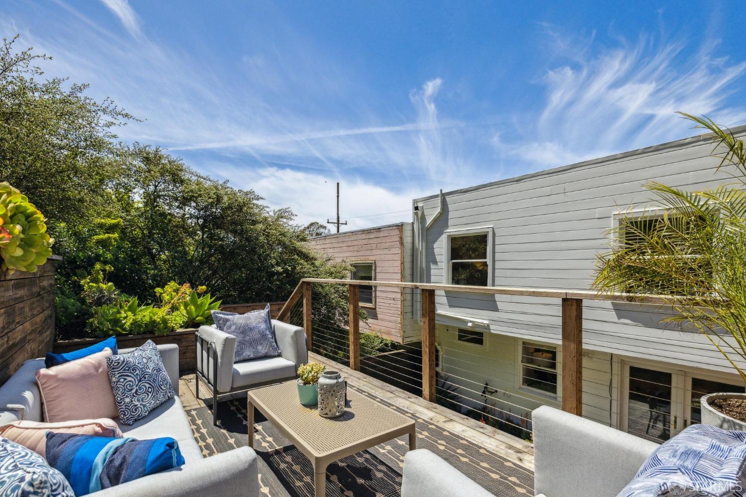 155 Farnum Street