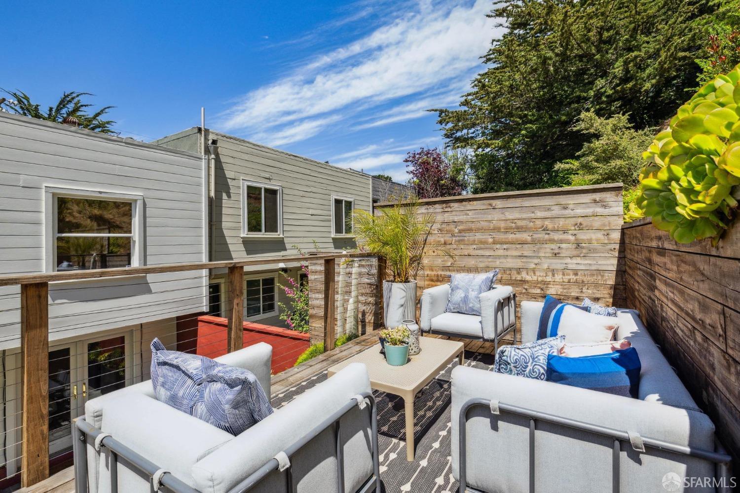 155 Farnum Street