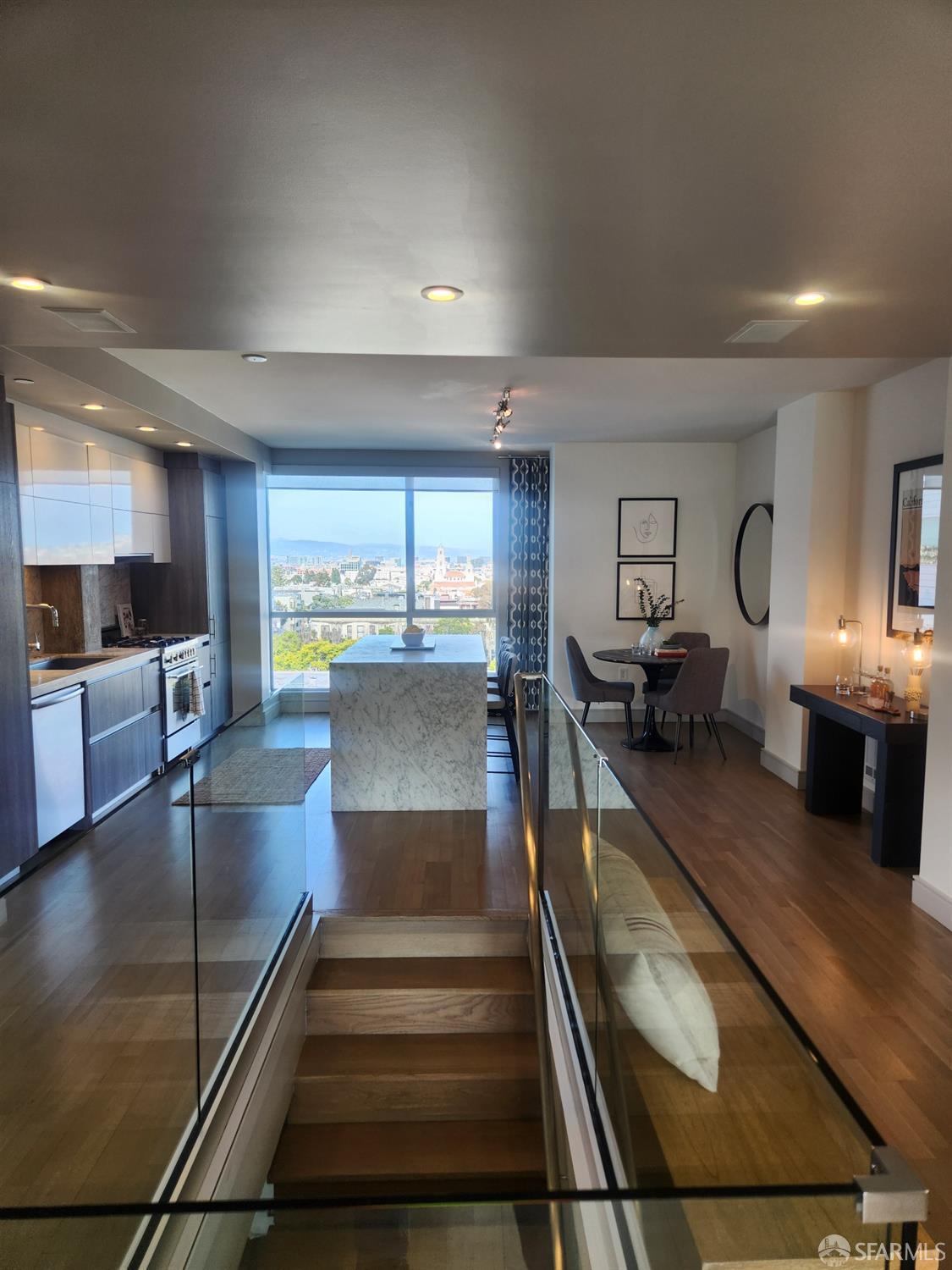 2299 Market Street # 504