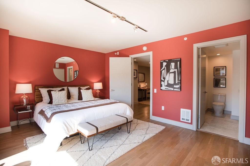 2299 Market Street # 504