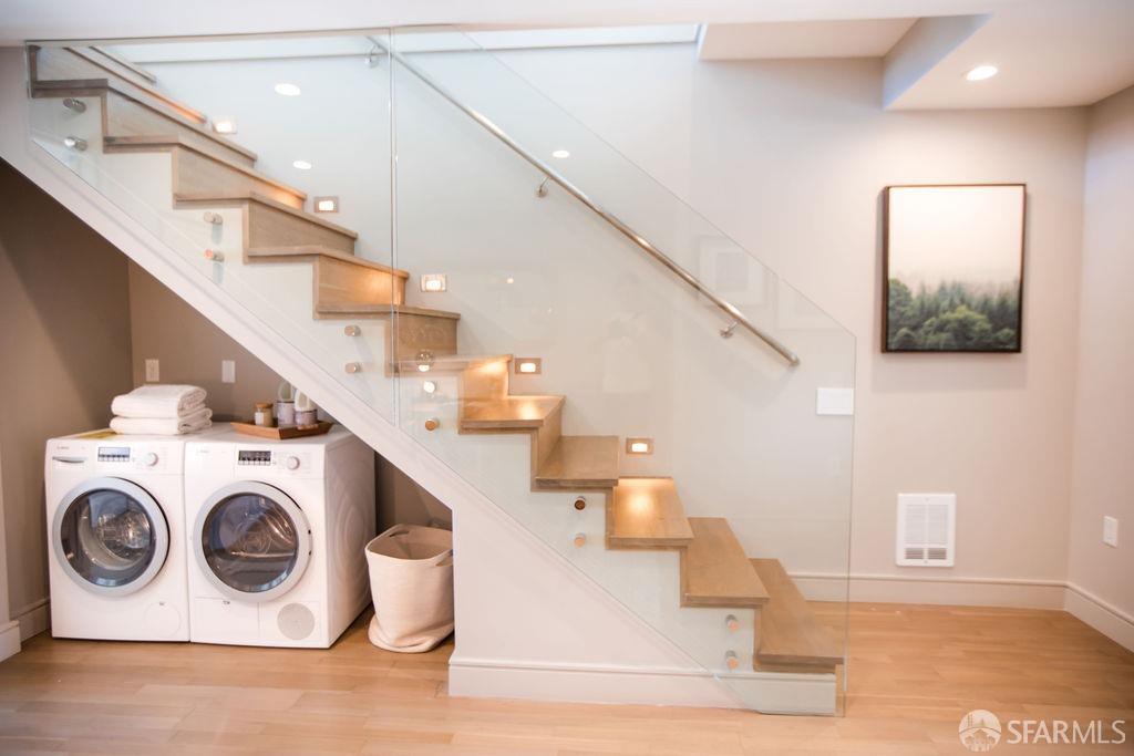 2299 Market Street # 504